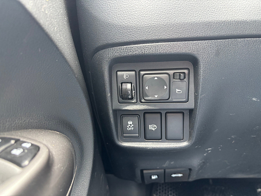 Nissan Juke SE, 2011 года, пробег 224348 км