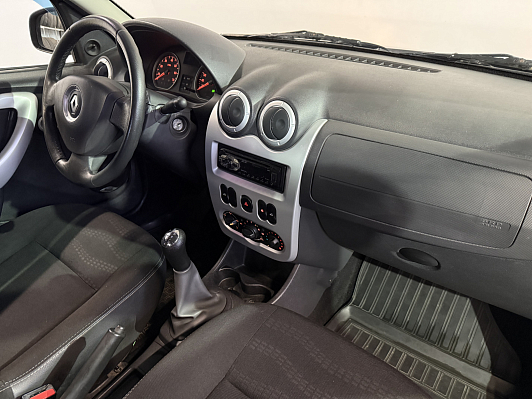 Renault Sandero, 2012 года, пробег 137700 км