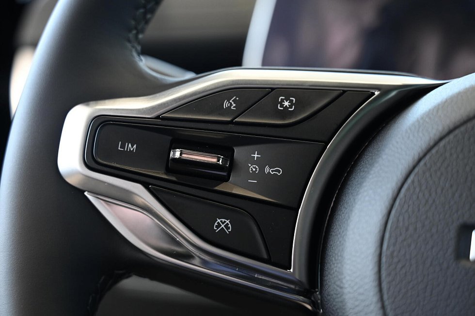 Haval F7 Премиум (2026), синий