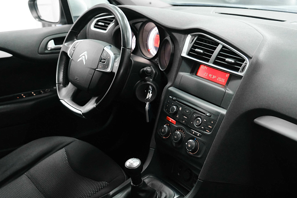 Citroen C4 Tendance, 2013 года, пробег 183469 км