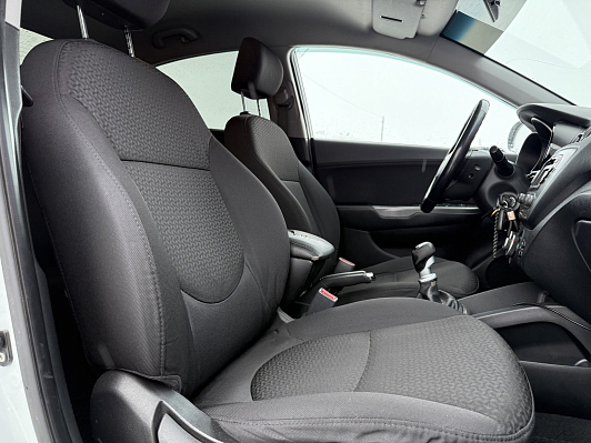 Kia Rio Luxe, 2014 года, пробег 117000 км