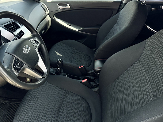 Hyundai Solaris Comfort, 2015 года, пробег 138000 км