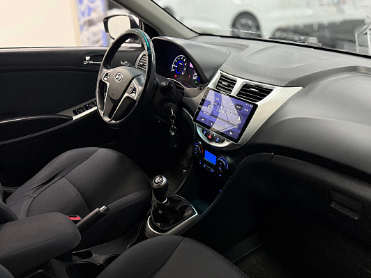 Hyundai Solaris Comfort, 2014 года, пробег 175000 км