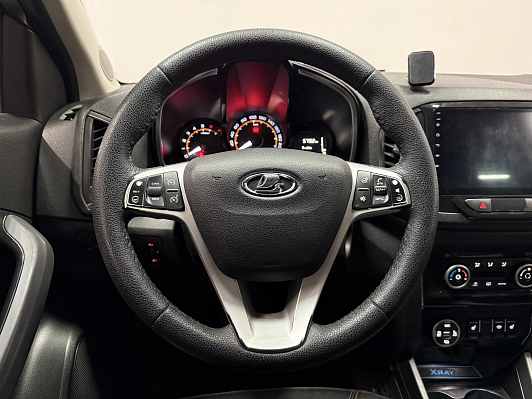 Lada (ВАЗ) XRAY Luxe Prestige, 2019 года, пробег 98000 км