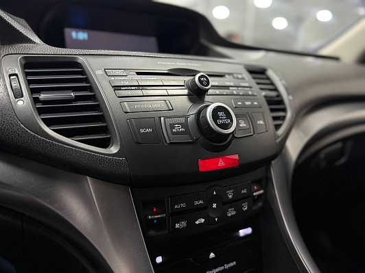 Honda Accord, 2011 года, пробег 170000 км
