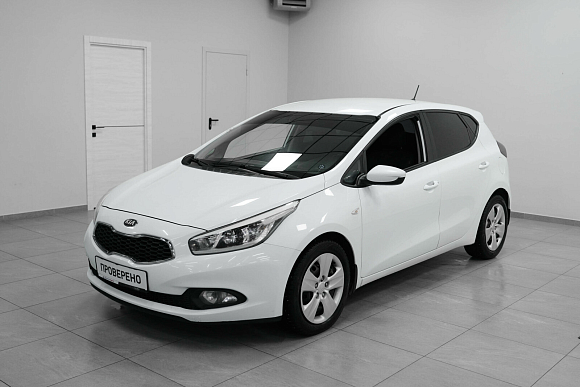 Kia Ceed Comfort, 2012 года, пробег 158000 км