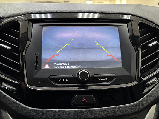 Lada (ВАЗ) Vesta Luxe Prestige (2017-2019), 2018 года, пробег 152280 км