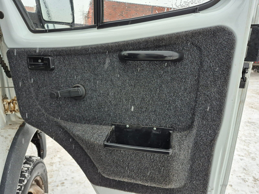 ГАЗ ГАЗель (3302), 2015 года, пробег 83316 км