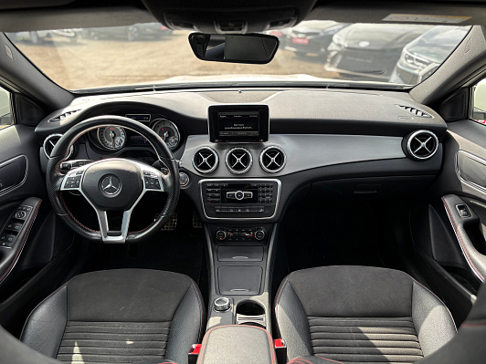 Mercedes-Benz GLA GLA 250 4MATIC Особая серия, 2015 года, пробег 177393 км