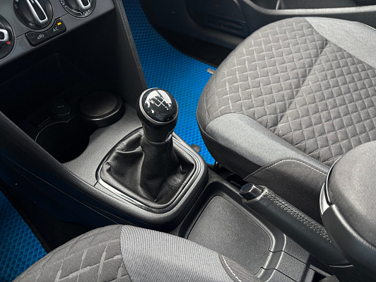 Volkswagen Polo Drive, 2018 года, пробег 225000 км