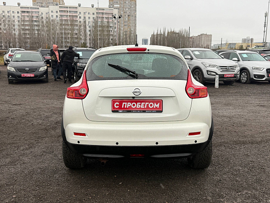 Nissan Juke SE+ Sport, 2013 года, пробег 190176 км