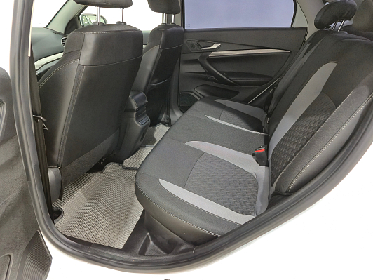 Lada (ВАЗ) Vesta, 2024 года, пробег 28411 км