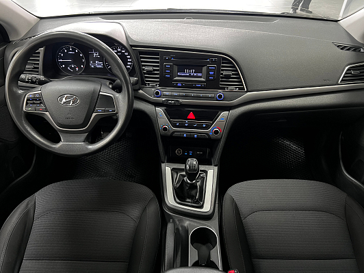 Hyundai Elantra Start, 2017 года, пробег 173500 км