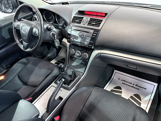 Mazda 6 Touring, 2011 года, пробег 240000 км
