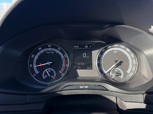 Skoda Karoq Ambition, 2020 года, пробег 159644 км