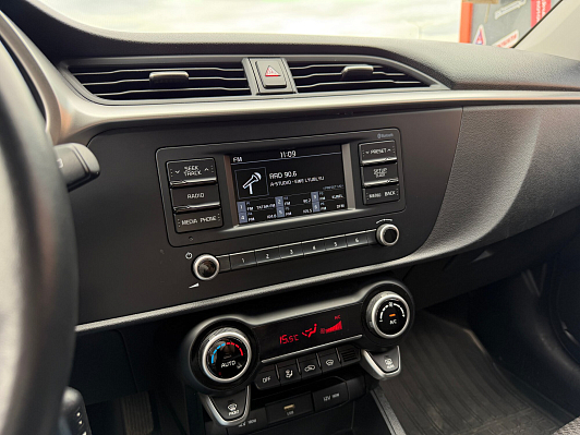 Kia Rio Comfort, 2021 года, пробег 72440 км