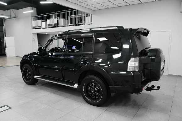 Mitsubishi Pajero Instyle, 2017 года, пробег 150820 км