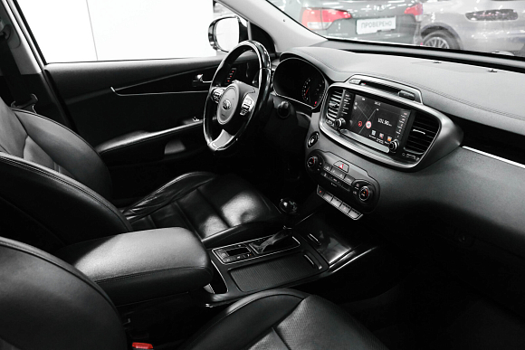 Kia Sorento Premium, 2016 года, пробег 168000 км