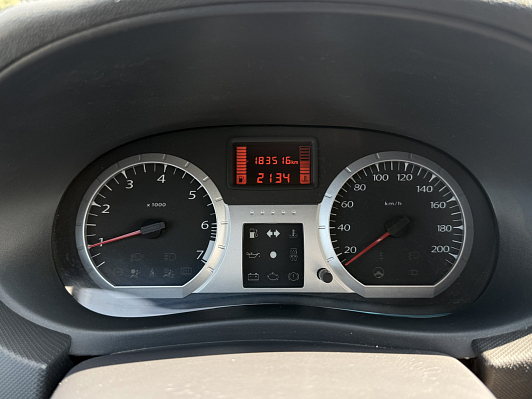 Lada (ВАЗ) Largus Luxe, 2019 года, пробег 183000 км
