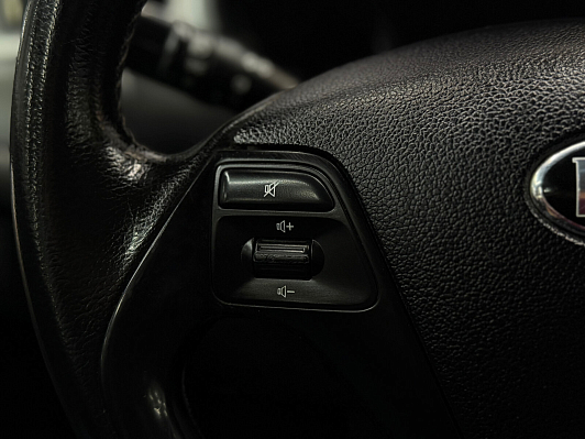 Kia Ceed Comfort, 2013 года, пробег 219076 км
