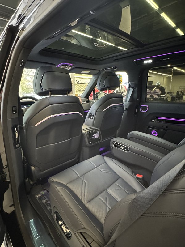 Zeekr 9X Hyper (6 seats), черный