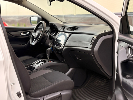 Nissan Qashqai SE, 2021 года, пробег 68293 км