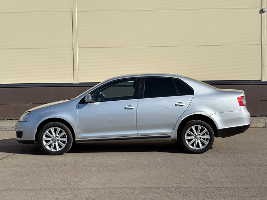 Volkswagen Jetta Trendline, 2010 года, пробег 214550 км