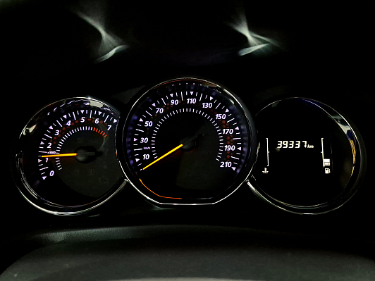 Renault Logan Stepway Drive, 2019 года, пробег 39336 км