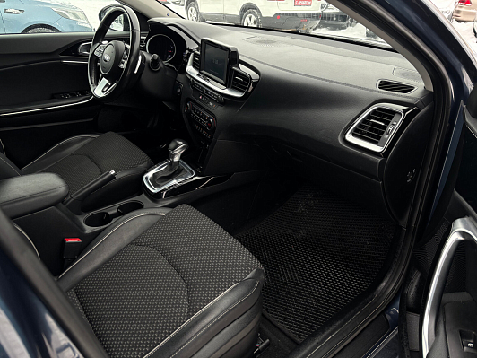 Kia Ceed Premium, 2019 года, пробег 63760 км