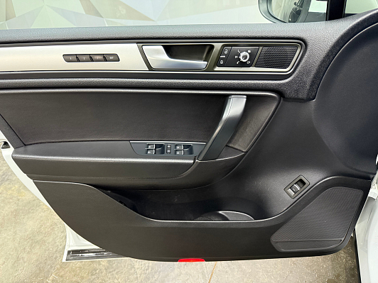 Volkswagen Touareg, 2014 года, пробег 191354 км