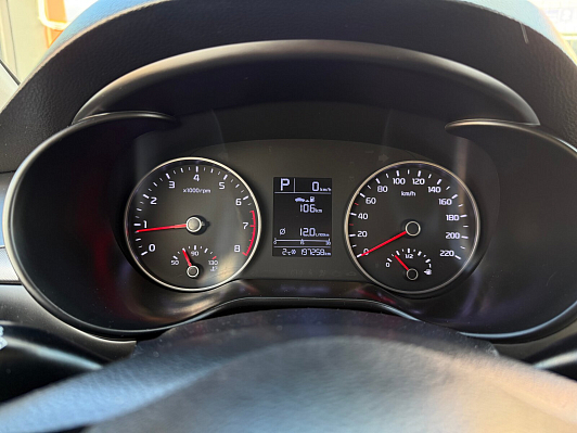 Kia Rio Luxe, 2019 года, пробег 252180 км