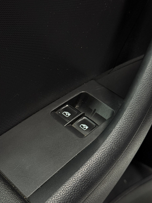 Skoda Rapid Hockey Edition Active, 2019 года, пробег 186000 км