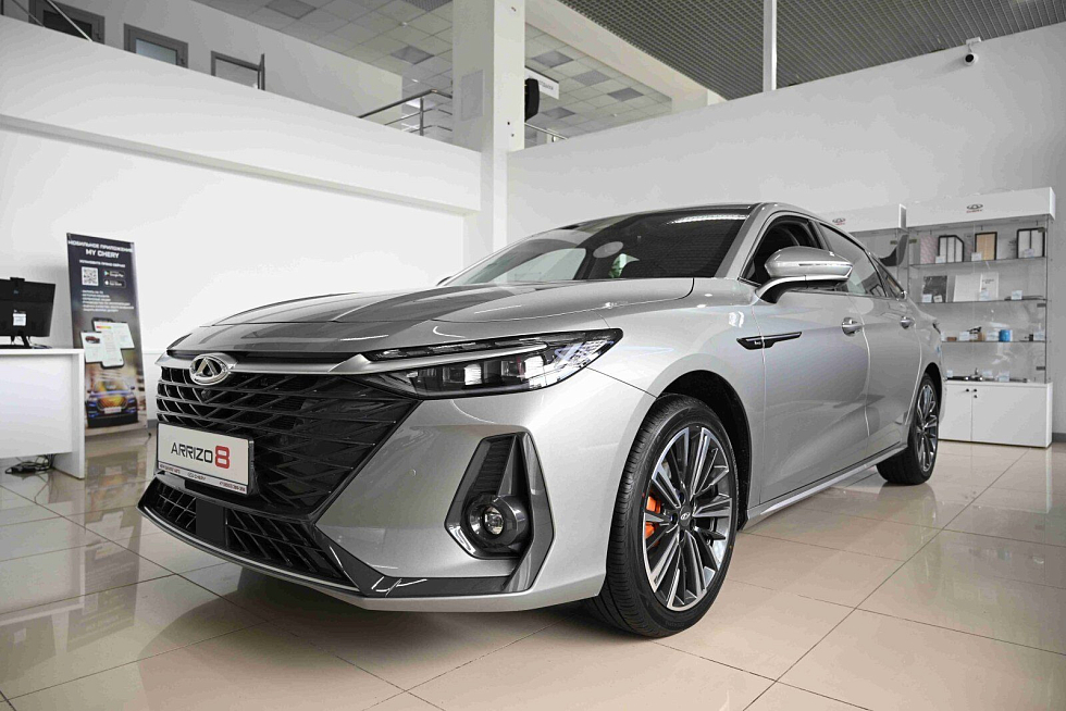 Chery Arrizo 8 Ultra Black, серебряный