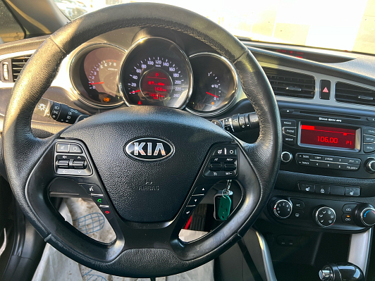 Kia Ceed Comfort, 2015 года, пробег 126590 км