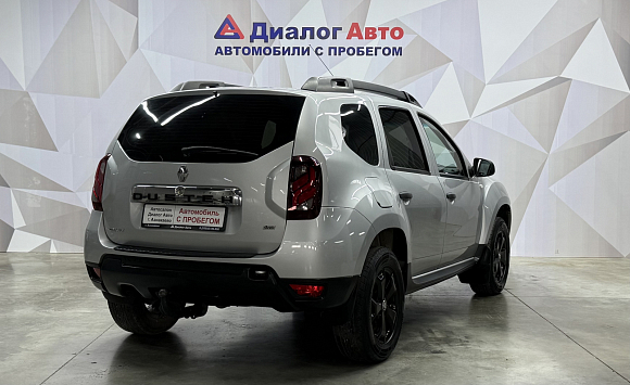 Renault Duster Life, 2015 года, пробег 178643 км
