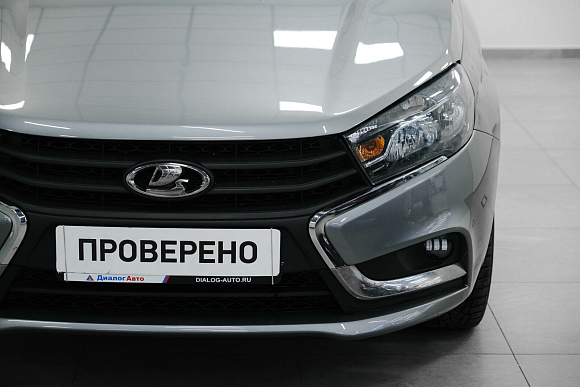 Lada (ВАЗ) Vesta Comfort, 2018 года, пробег 101000 км