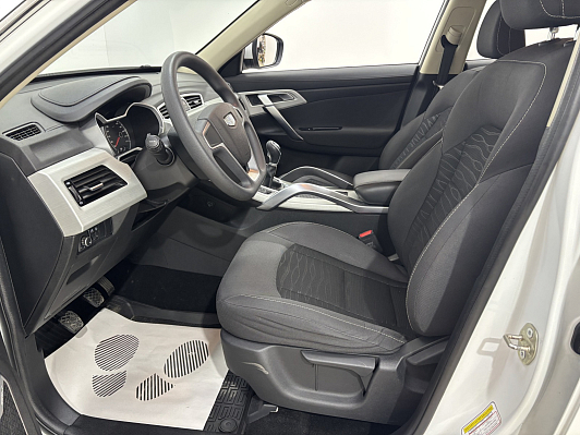 Geely Atlas, 2020 года, пробег 44500 км
