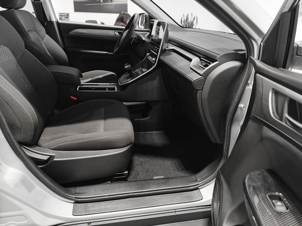 Haval M6 Оптимум, серый