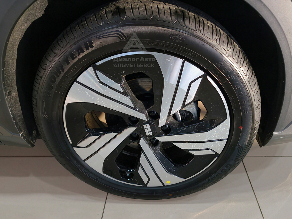 Geely EX5 Max, серый