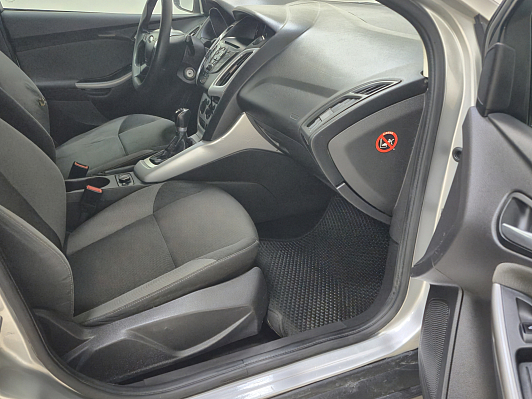 Ford Focus SYNC Edition, 2011 года, пробег 240456 км