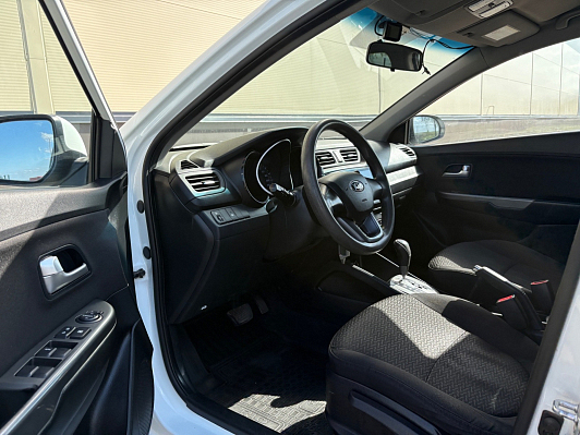 Kia Rio Luxe, 2013 года, пробег 213670 км