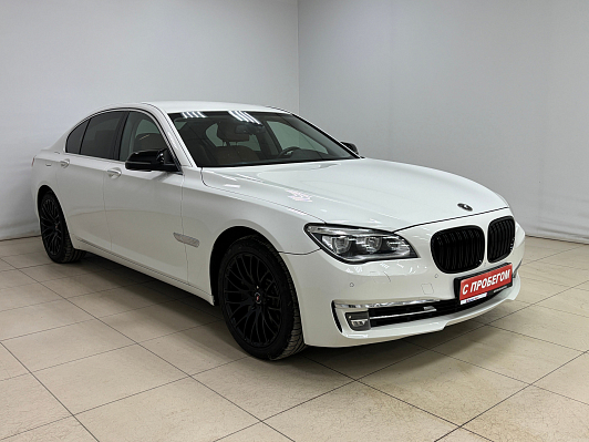 BMW 7 серии, 2012 года, пробег 196108 км
