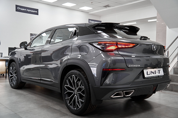Changan UNI-T Luxe, серый
