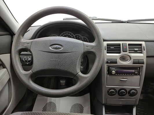 Lada (ВАЗ) Priora Норма, 2011 года, пробег 163745 км