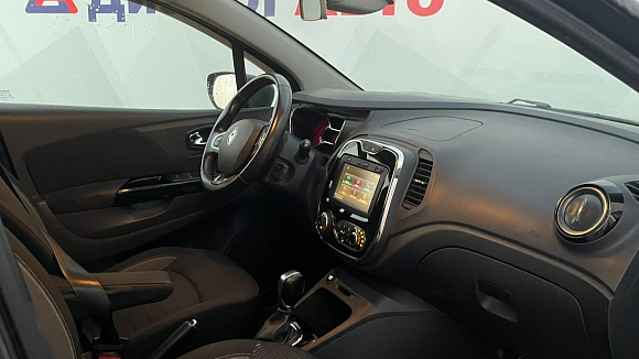 Renault Kaptur Play, 2017 года, пробег 113359 км