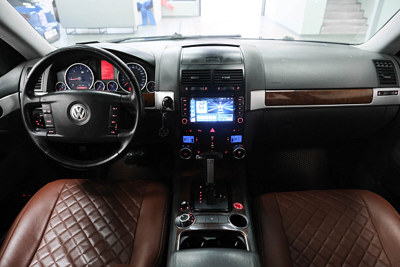 Volkswagen Touareg, 2008 года, пробег 228595 км
