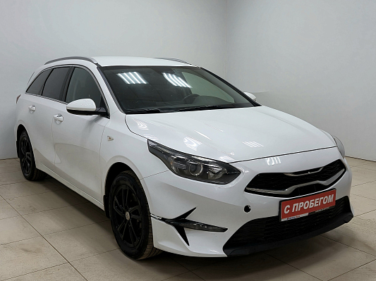 Kia Ceed Luxe, 2021 года, пробег 354634 км