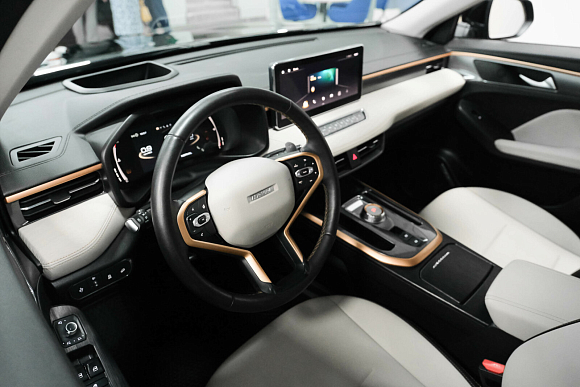 Haval Jolion Premium, 2023 года, пробег 32000 км