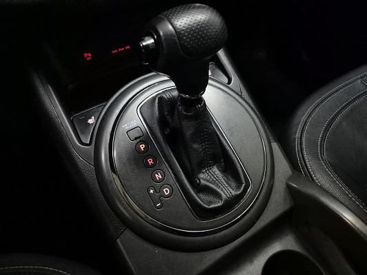 Kia Sportage Prestige, 2012 года, пробег 290855 км