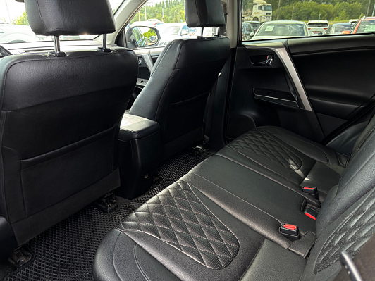 Toyota RAV4, 2017 года, пробег 134273 км